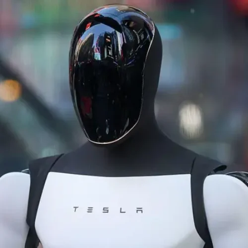 Por que Elon Musk quer produzir robôs humanoides