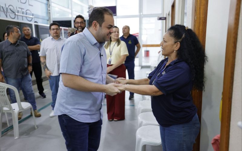 Roberto Cidade anuncia reajuste salarial, adicional noturno e convocação de concursados para o Detran-AM