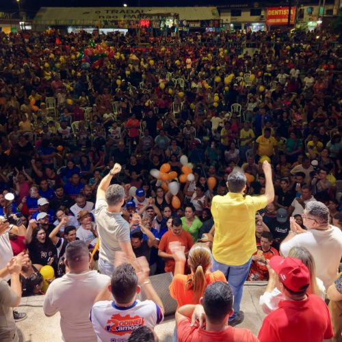 David reúne 4 mil pessoas no Jorge Teixeira e abre nova fase da pré-campanha em Manaus