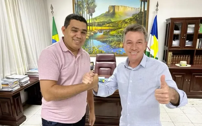 Rumores apontam que Denarium apoie Sampaio ao governo