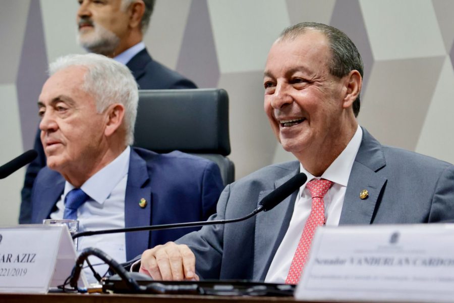 Com relato de Omar, comissão do Senado aprova projeto que reduz a jornada semanal dos trabalhadores sem redução salarial