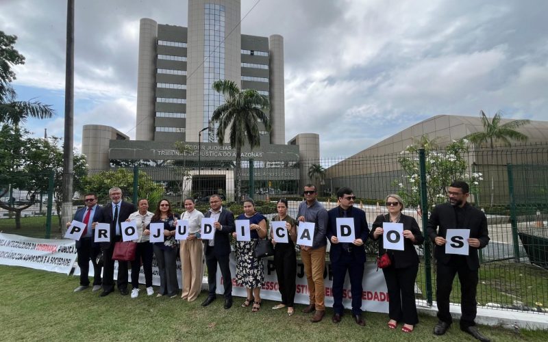Advogados protestam contra falhas no sistema Projudi e pedem retorno do e-SAJ no Amazonas