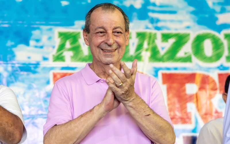 Candidato Omar Aziz cumpre agenda de reuniões internas e gravações nesta segunda-feira